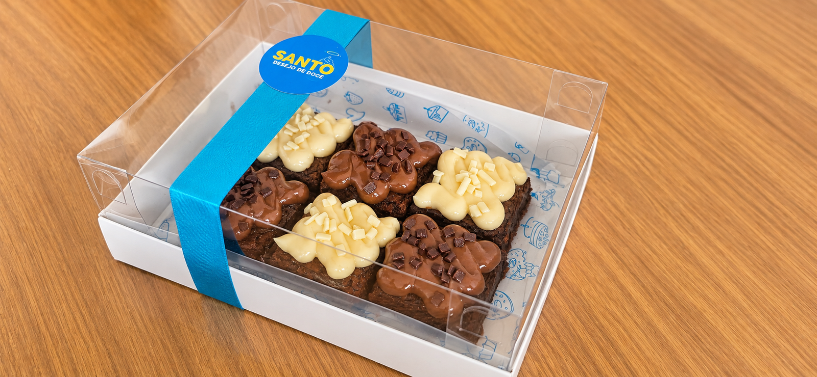 Apresentação de uma caixa de brownies para presente